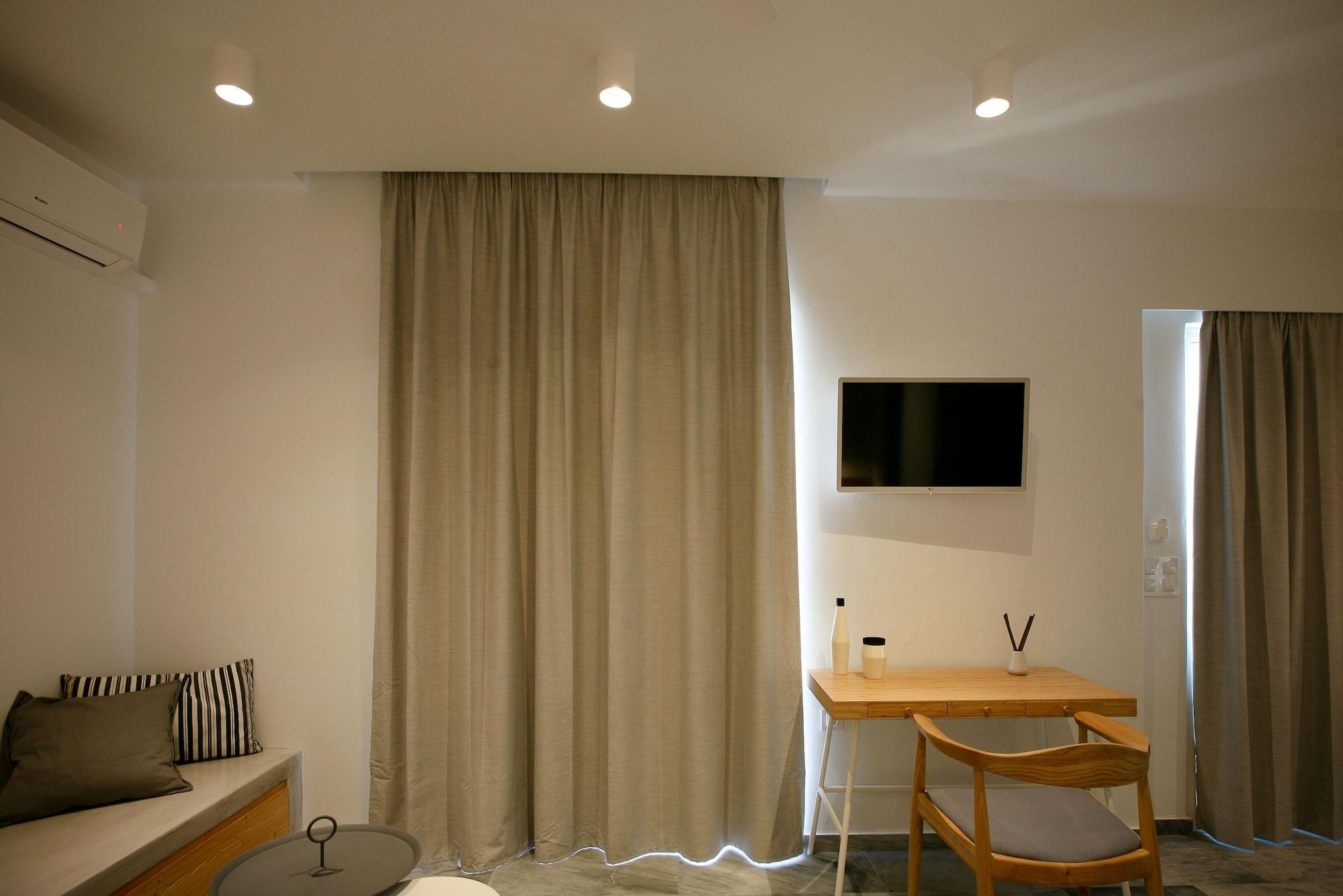 Pharos Apartments Gavrio Exterior photo