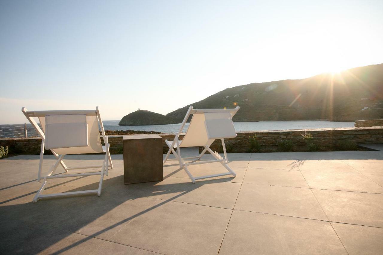 Pharos Apartments Gavrio Exterior photo