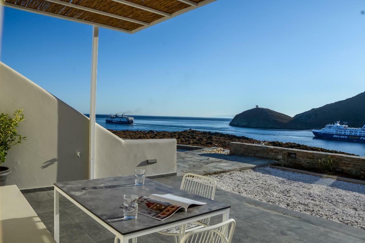 Pharos Apartments Gavrio Exterior photo